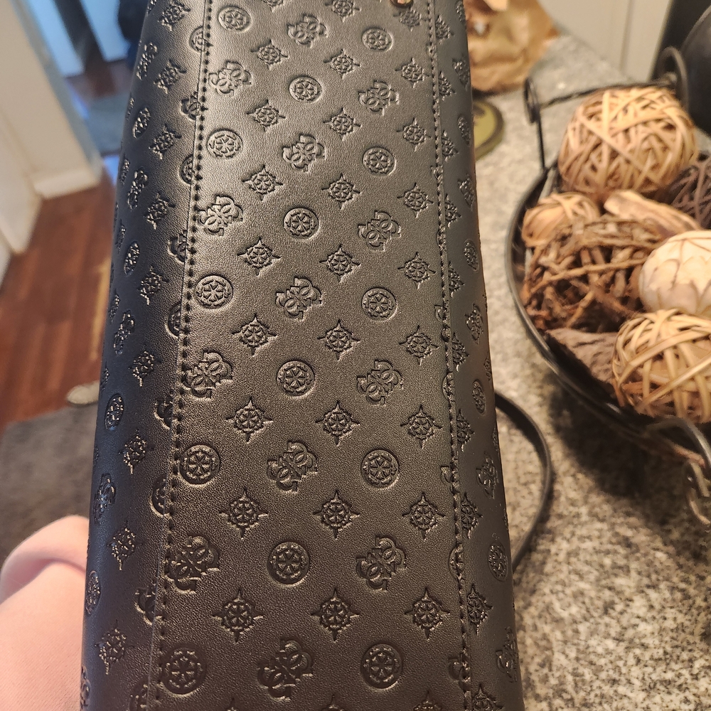 GUESS Black Embossed Women's Handbag - Picture 7 of 12